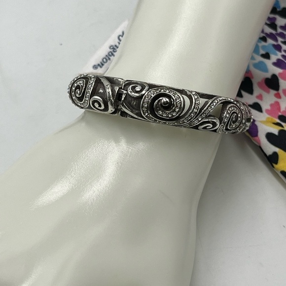 BRIGHTON Vintage ANAHITA Scrolled Crystal Hinged Bangle Bracelet Retired #476 - Picture 7 of 9